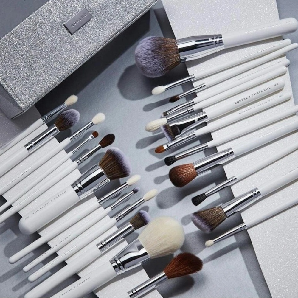 Morphe Jaclyn Hill Brush Set with Silver Case